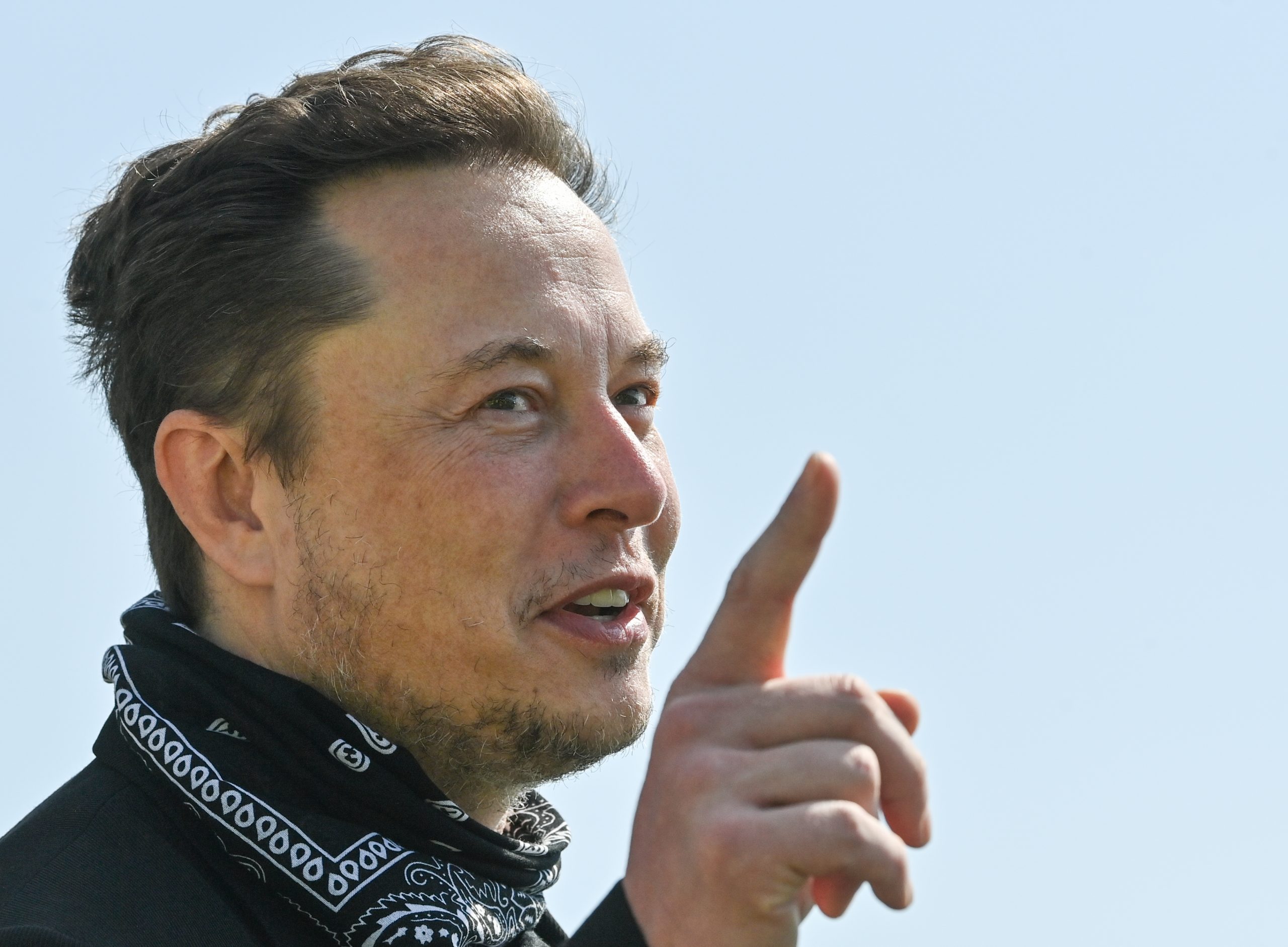 Elon Musk dan Jeff Bezos Bertingkah Absurd Barengan di Twitter