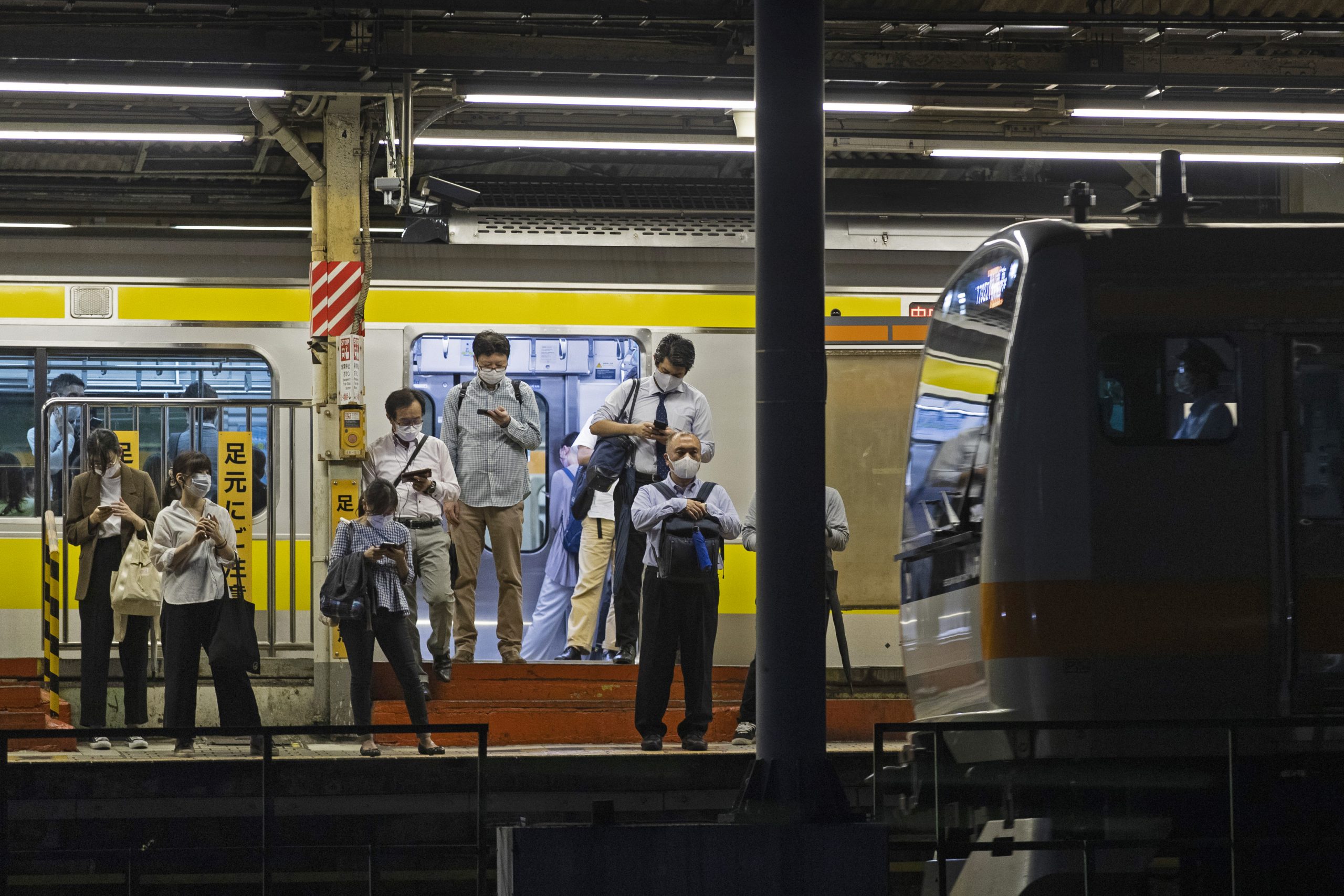 Masinis Gugat KRL Jepang Karena Terlalu Disiplin, Kereta Telat 1 Menit Gaji Dipotong