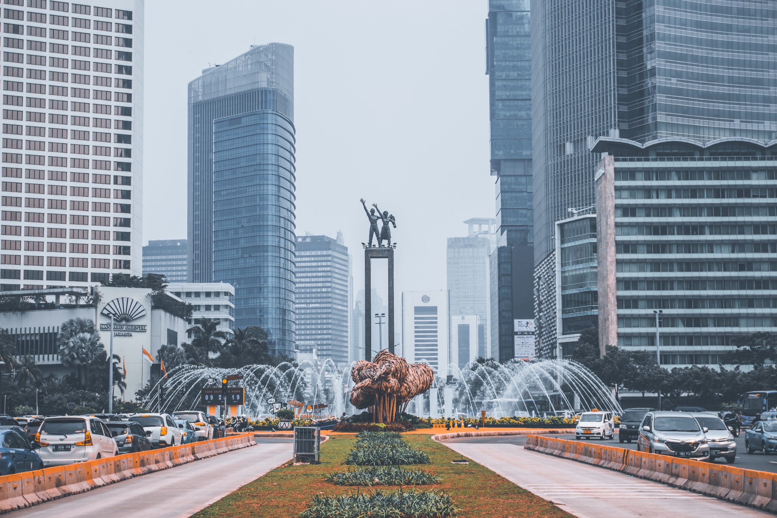 Oleh-Oleh Khas Jakarta Tuh Kira-Kira Apa Ya? Berikut Pendapat Beberapa Warganya