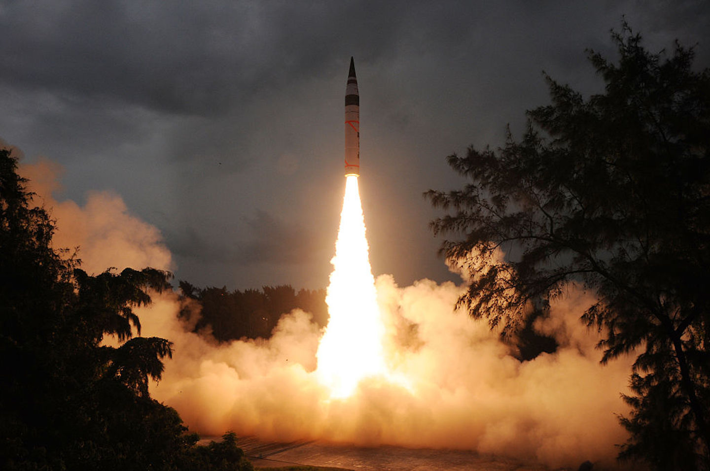 Pakistan Murka Karena India 'Tak Sengaja' Luncurkan Rudal ke Wilayah Mereka