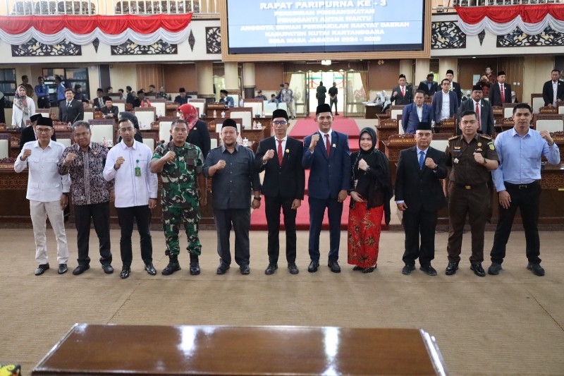 Kegiatan Peresmian PAW Disertai Pengambilan Sumpah