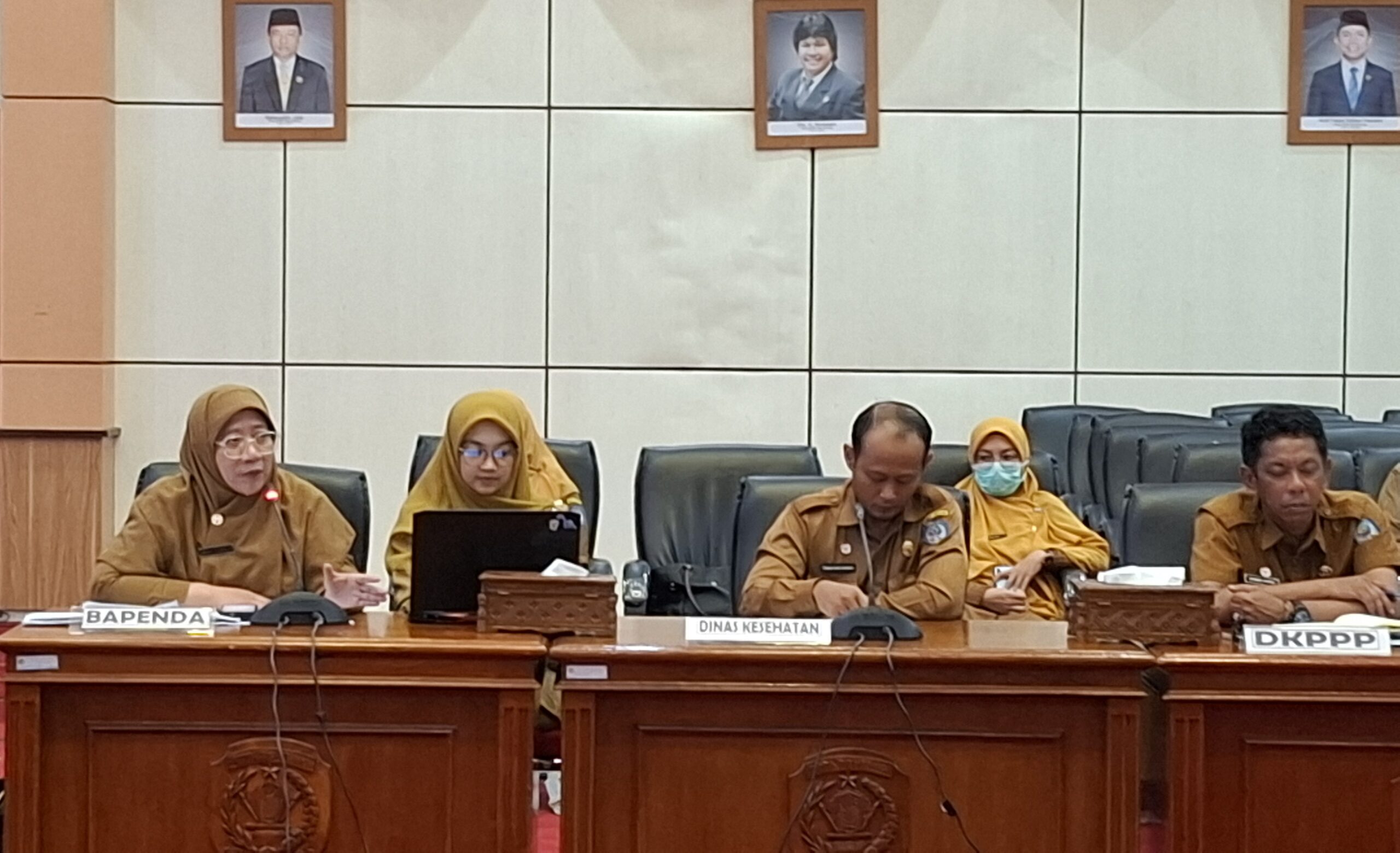 Bapenda Ungkap Potensi Retribusi Daerah Bontang dalam Rapat Kerja DPRD