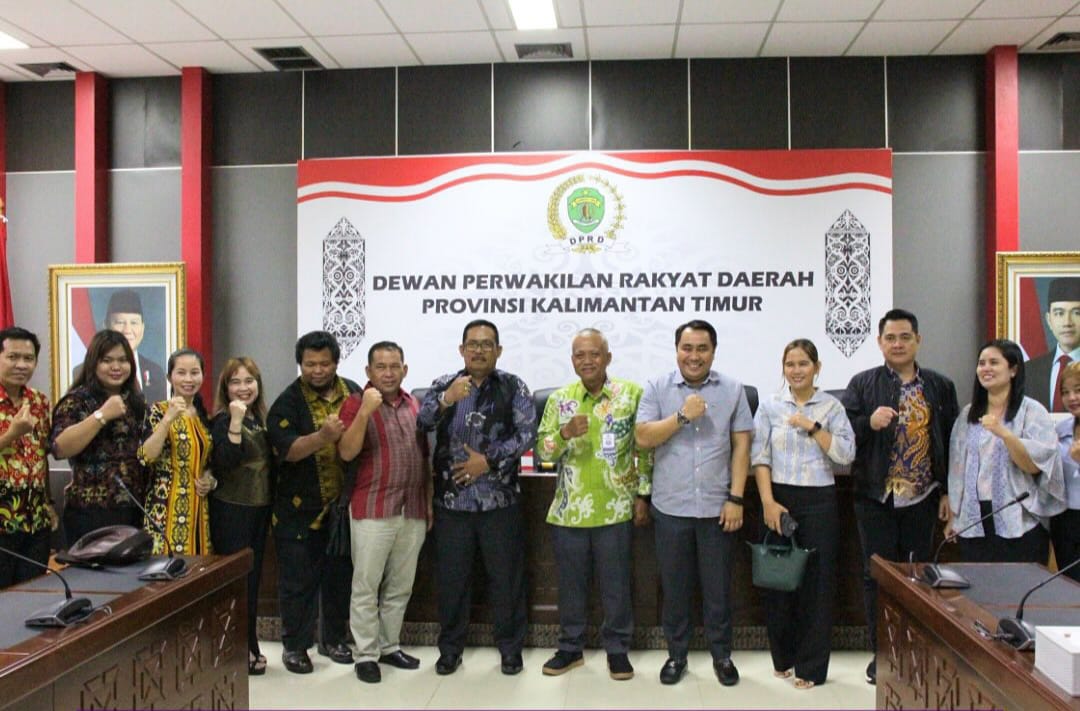 Kunjungan DPRD Kutai Barat ke DPRD Kaltim Guna Bahas Strategi Efisiensi Anggaran