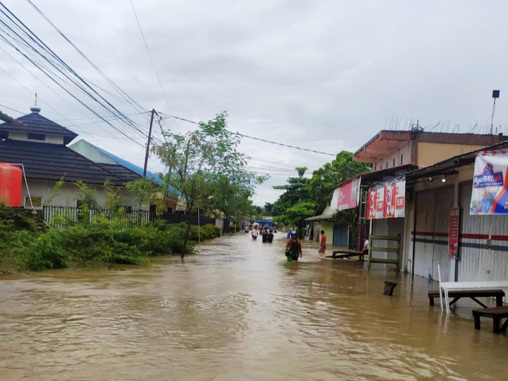 Soroti Krisis Lingkungan di Balik Banjir Loa Janan Ilir, Darlis Desak Penataan Drainase dan Evaluasi Izin Tambang