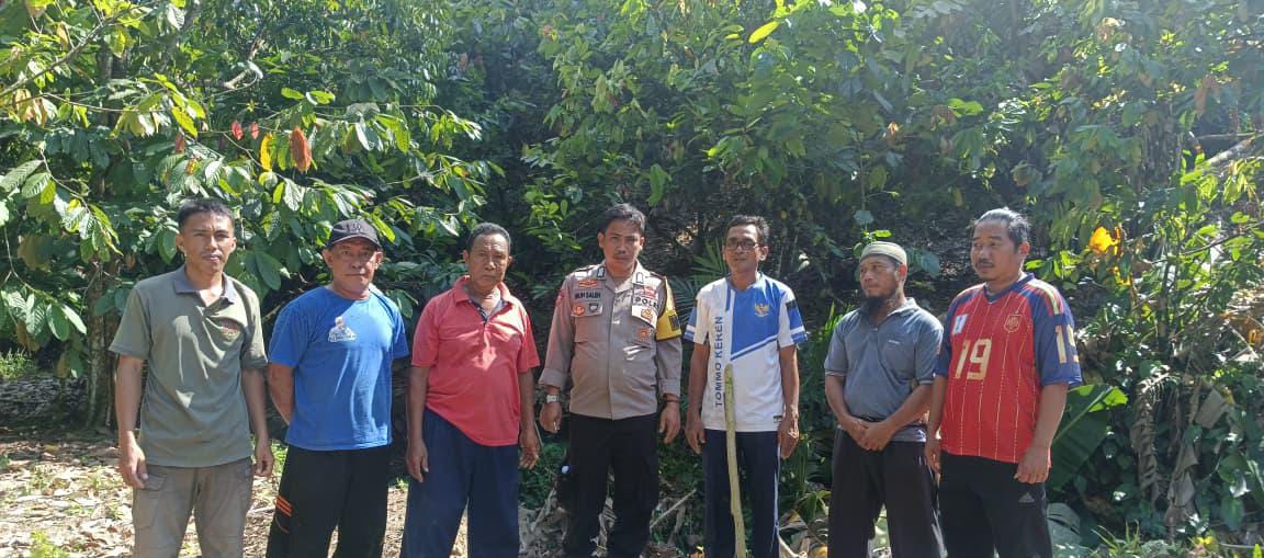 Perselisihan Batas Tanah Selesai Tanpa Pengadilan, Bhabinkamtibmas Polsek Tommo Hadirkan Solusi Damai