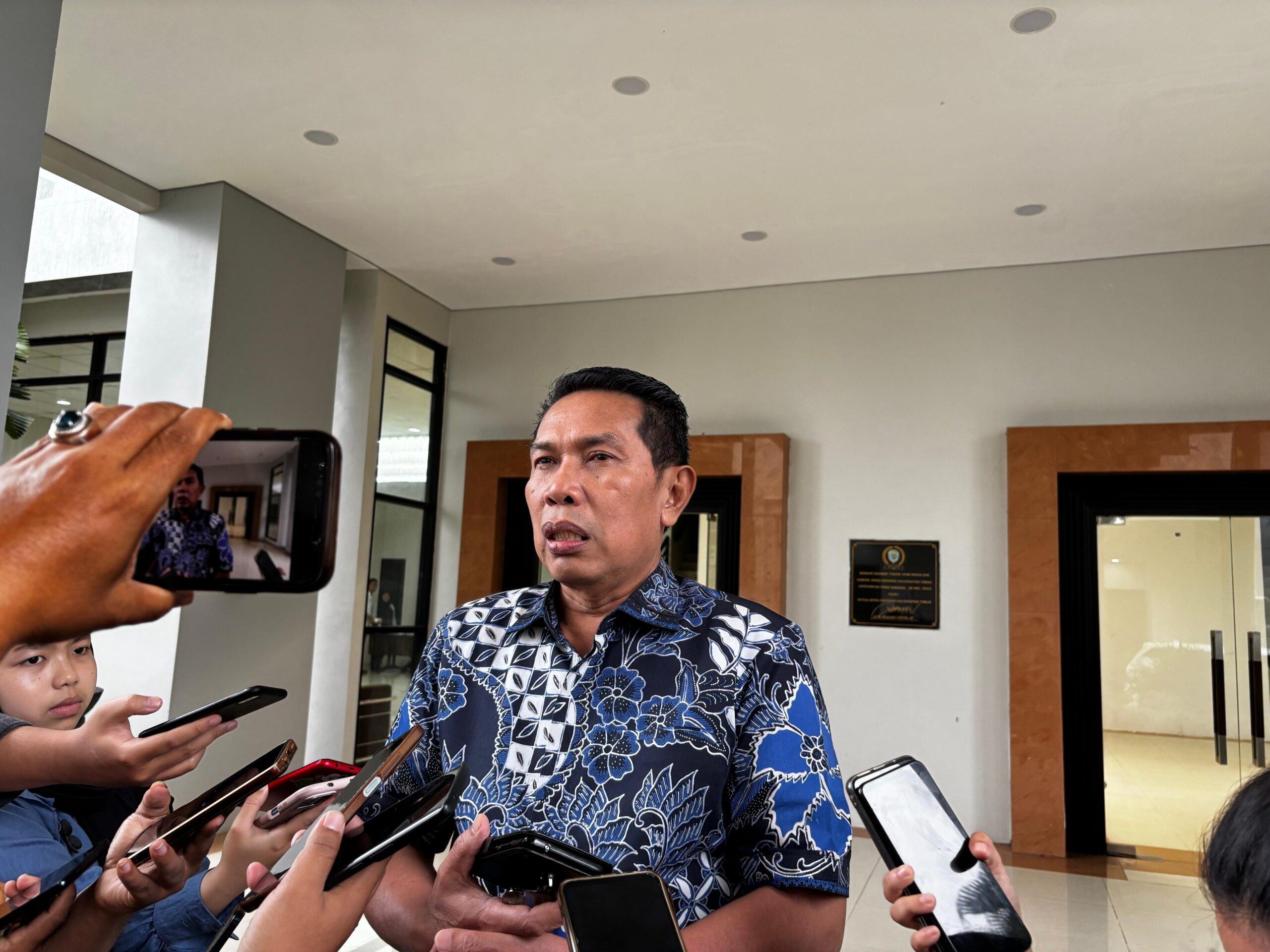Ratusan Siswa Gagal Masuk Sekolah Negeri, DPRD Kaltim Desak Pemprov Tindak Cepat