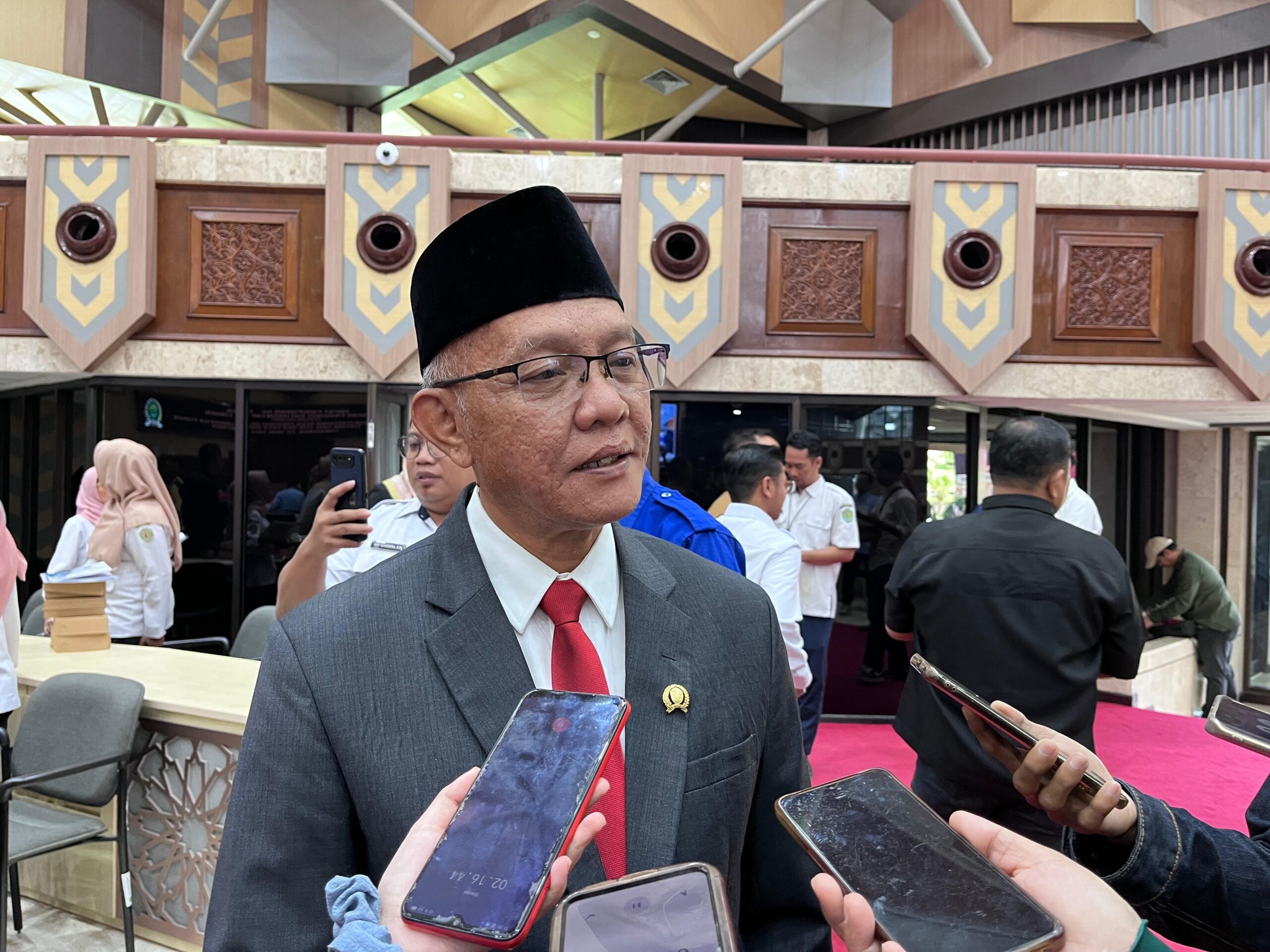 Samsun Beri Penjelasan Soal APBD-P 2025 Tanpa Hibah, Bansos, dan Bankeu