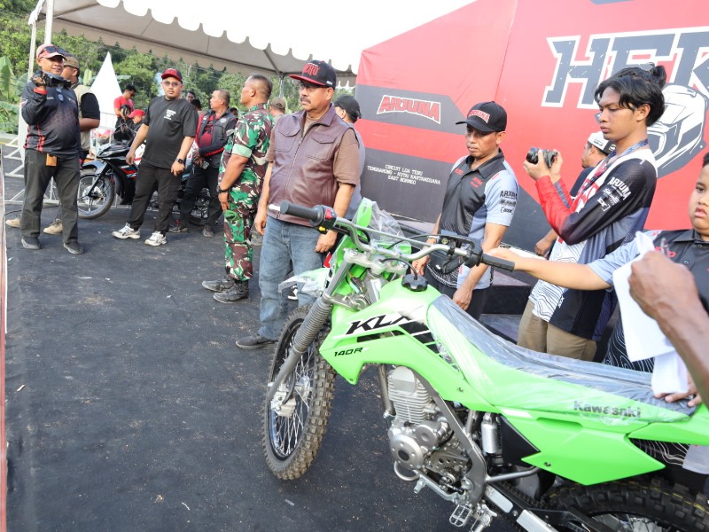 Event Trail Hardenduro Grasstack Mencakup Kelas Elite