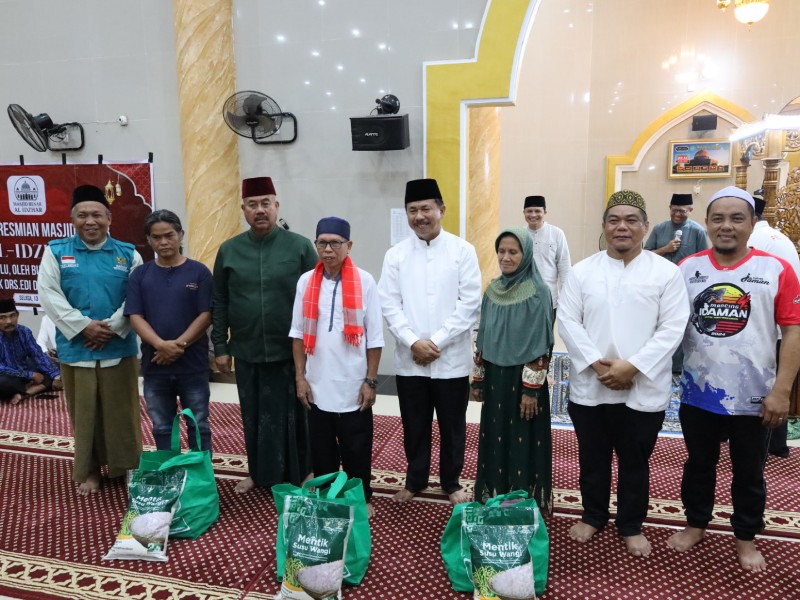 Masjid Besar Al-Idzhar Kecamatan Sebulu Jadi Pusat Kegiatan Spiritual dan Sosial