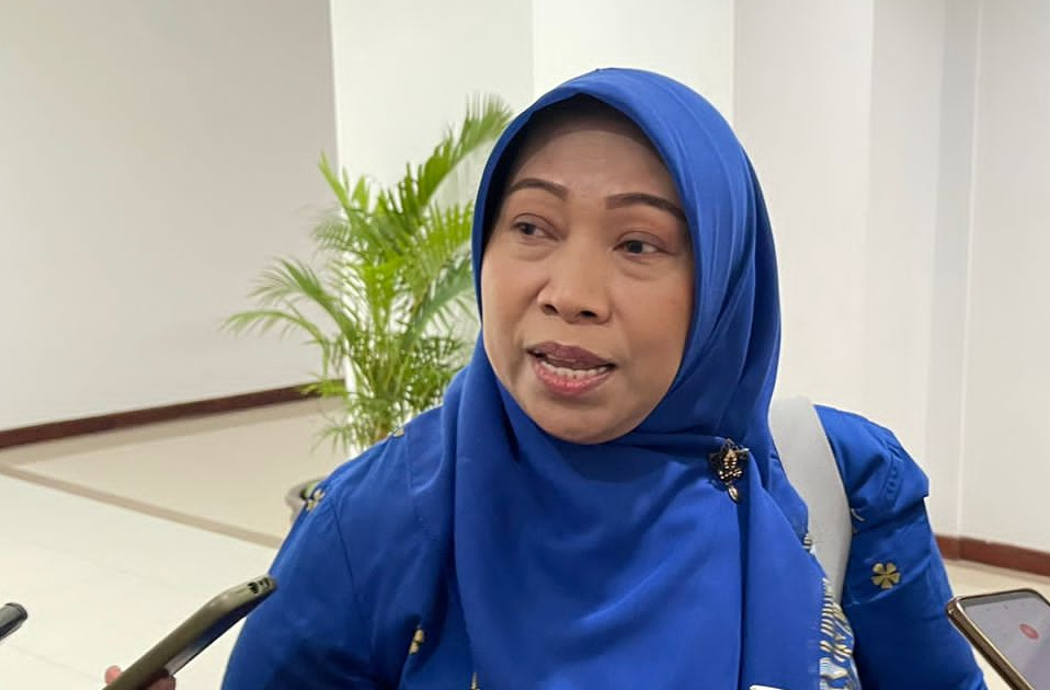 Hadiri Bedah Buku Aldera, Puji Astuti Harap Generasi Muda Melek Literasi