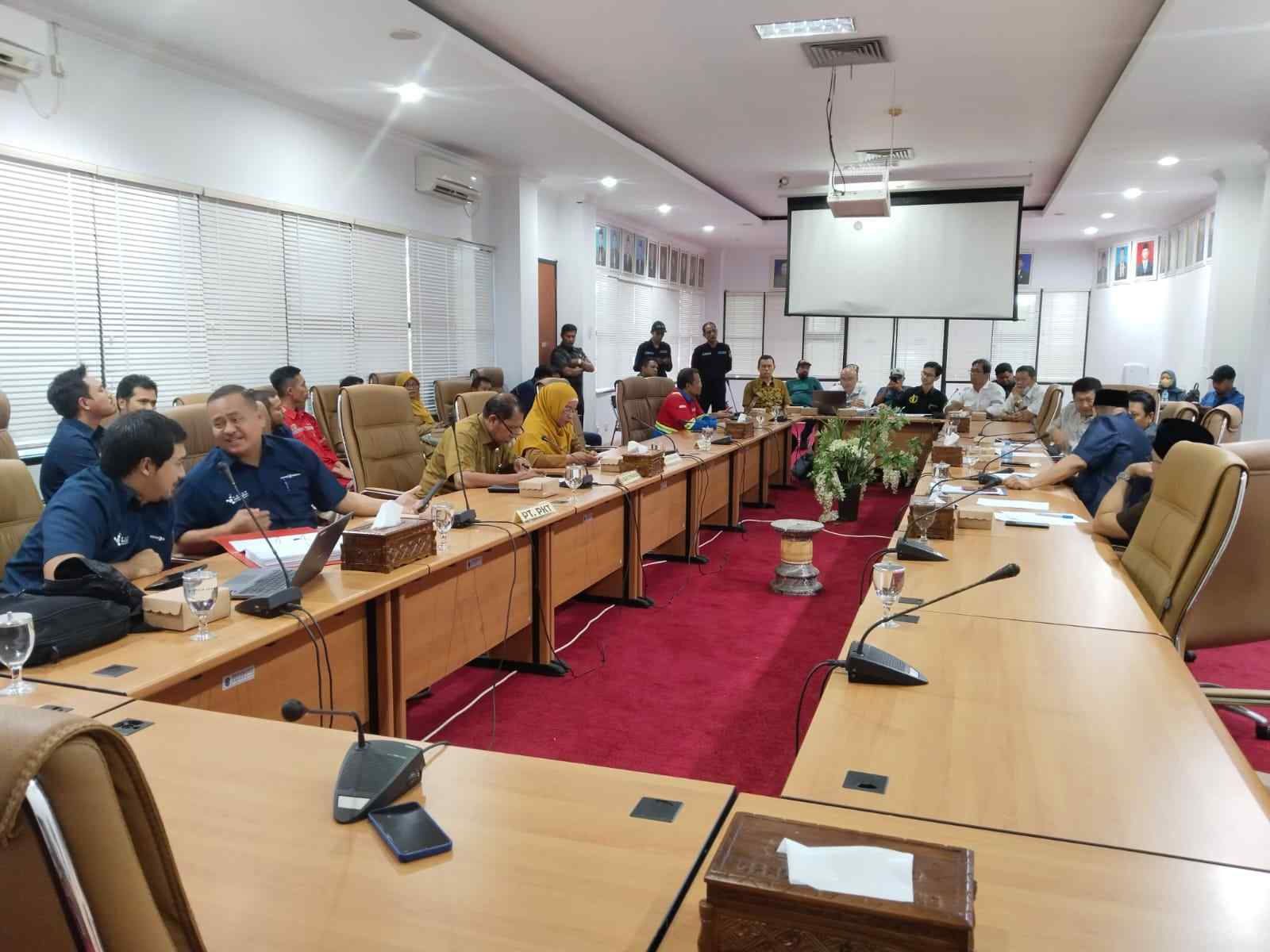 Komisi I DPRD Bontang Fasilitasi Dua Kontraktor yang Berselisih