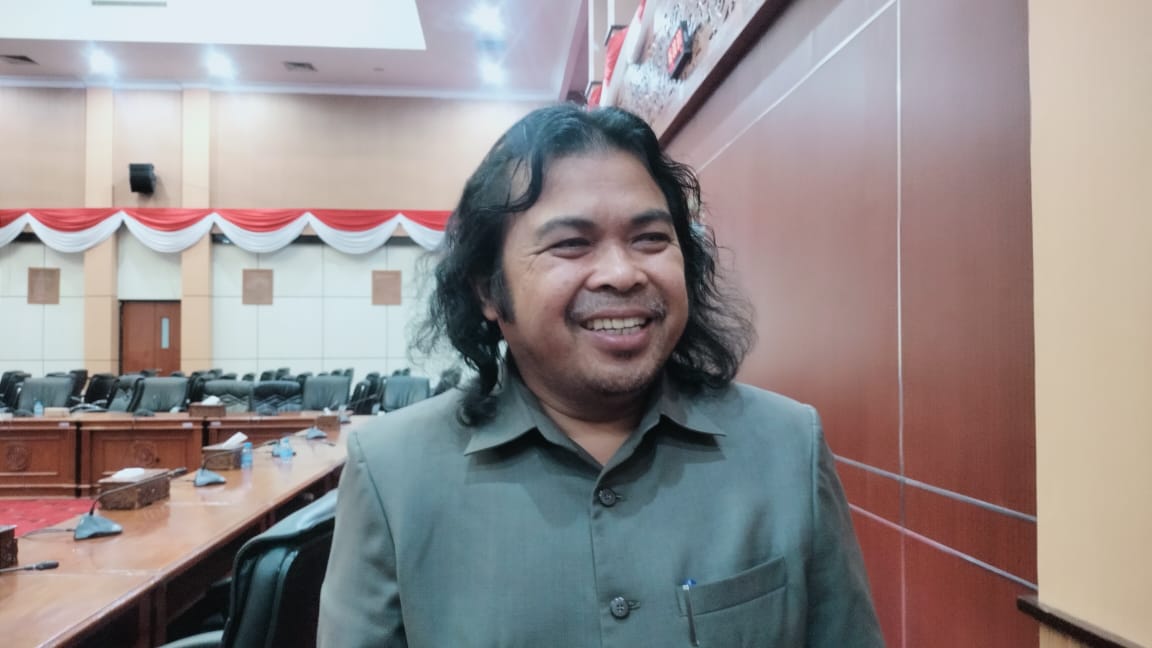 AH Apresiasi Malahing Juara 3 ADWI 2023 sebagai Kampung Wisata Maju�