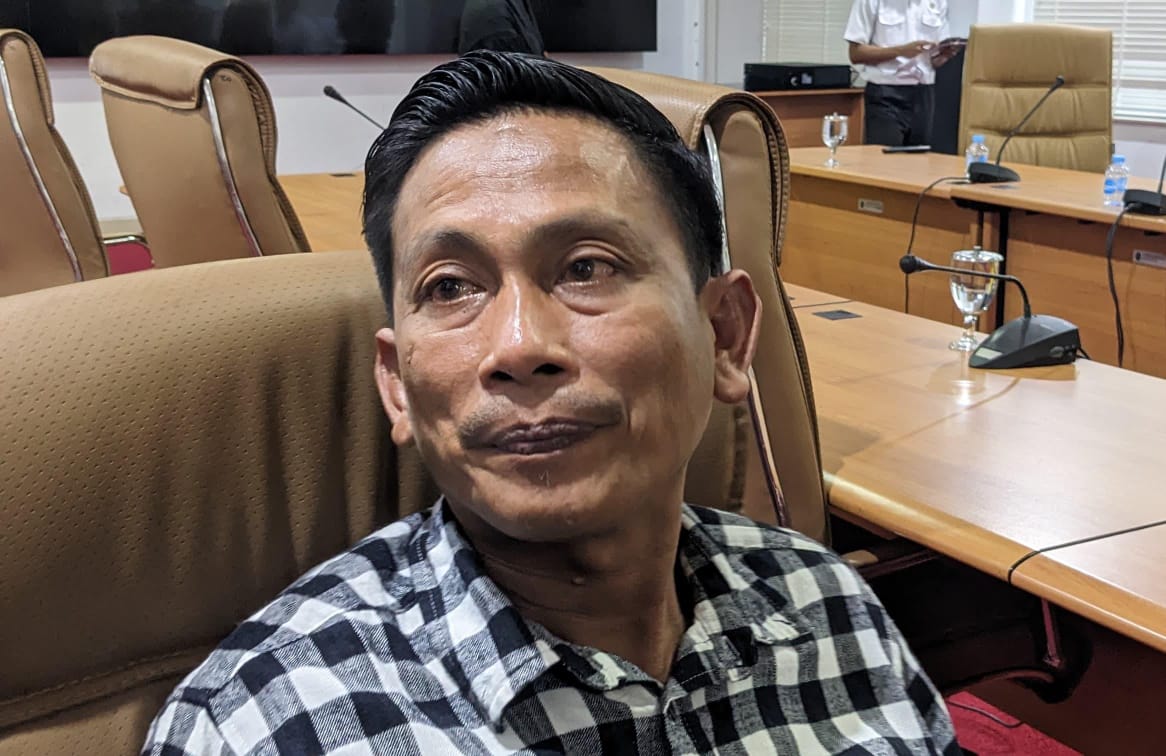 Lift Mewah Pasar Tamrin Gagal, Pedagang Masih Pilih Trotoar