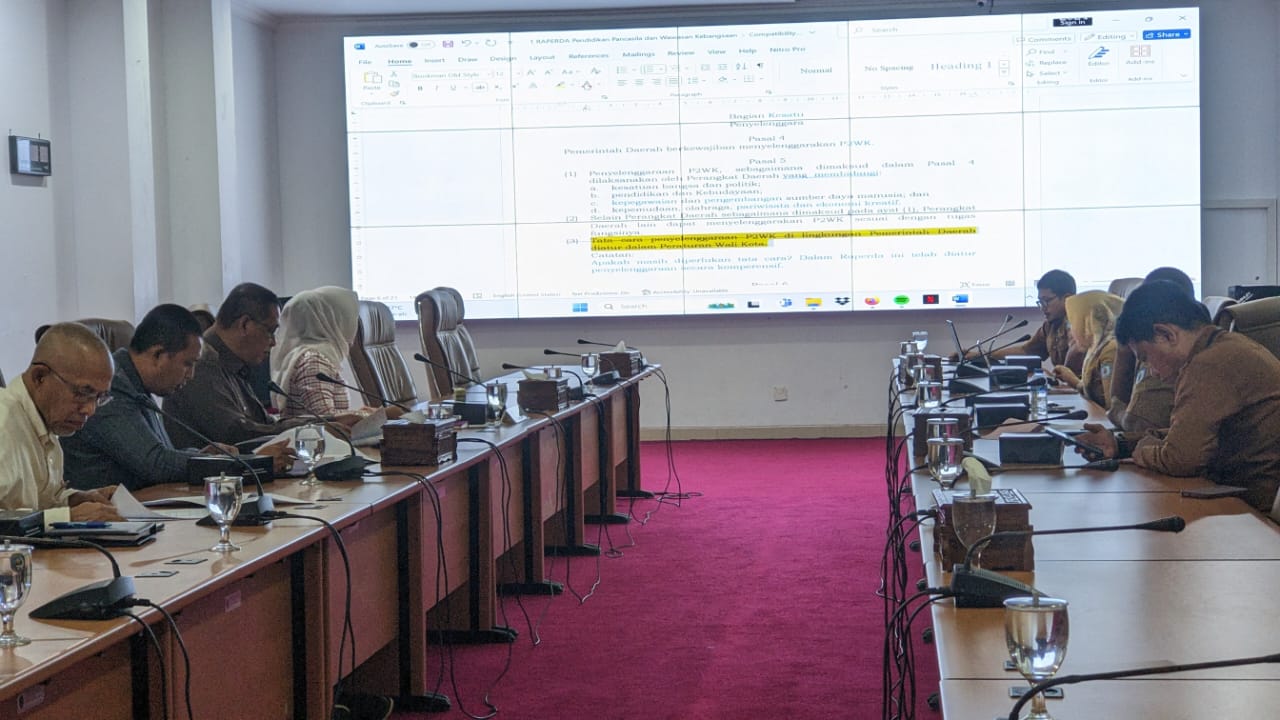 Komisi I DPRD Bontang Bahas Raperda Pendidikan Pancasila dan Wawasan Kebangsaan untuk Memperkuat Karakter Generasi Muda