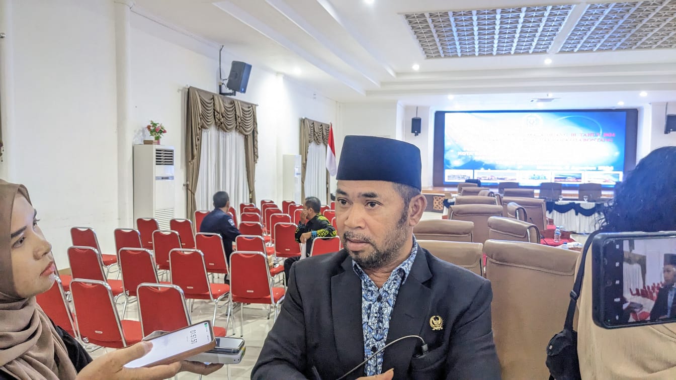 Amir Tosina Sebut Pelabuhan Loktuan Perlu Perluasan dan Perbaikan