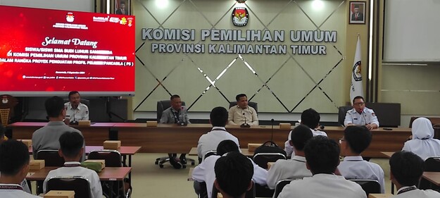 KPU Kaltim Sambut Antusias Kunjungan Pelajar SMA Budi Luhur, Tingkatkan Kesadaran Demokrasi Pemilih Pemula