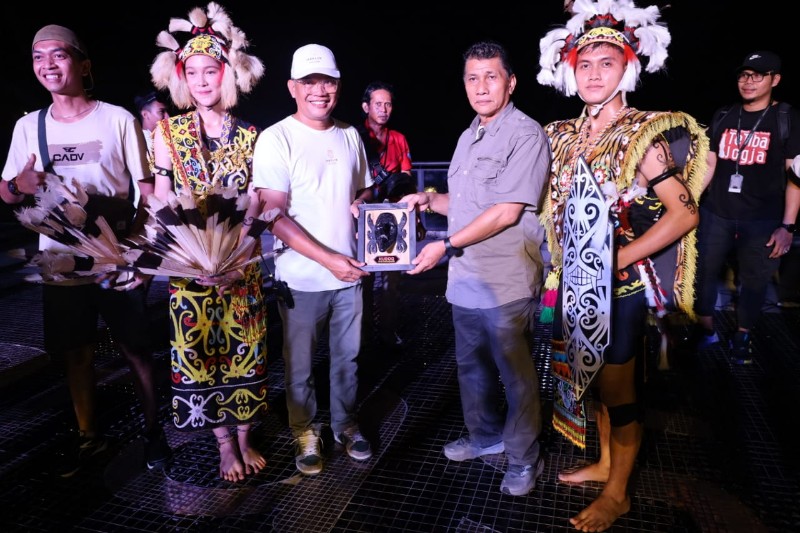 Tarian Jagaq Ngan Ngebueq Uma Kolaborasi Antara 3 Suku Dayak Kukar
