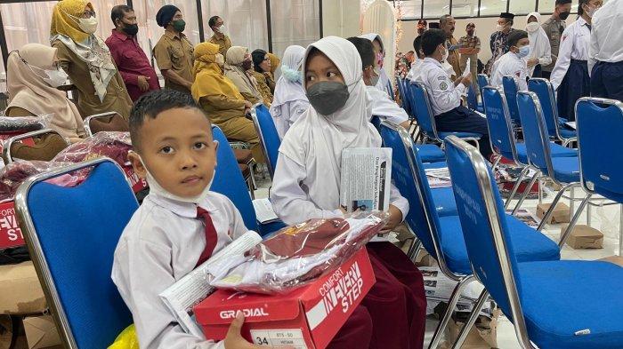 Disdikbud Bontang Siapkan Rp11,5 Miliar untuk Seragam Gratis