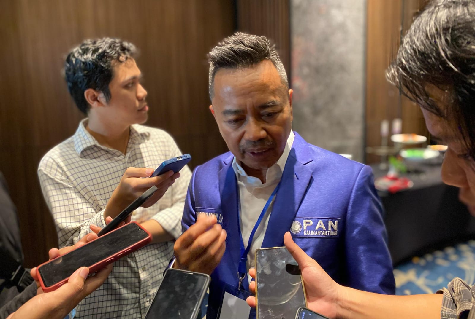 Insiden Kapal Tongkang Picu Desakan Pengaturan Alur Sungai Mahakam dalam Perda