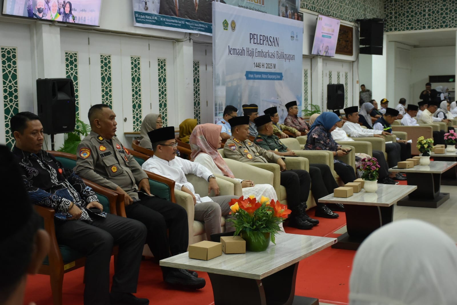 Darlis Hadiri pelepasan Kloter Pertama Jamaah Haji Embarkasi Balikpapan