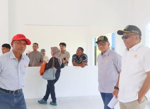 Pansus LKPj DPRD Kaltim Tinjau Proyek Pendidikan di Kecamatan Sepaku