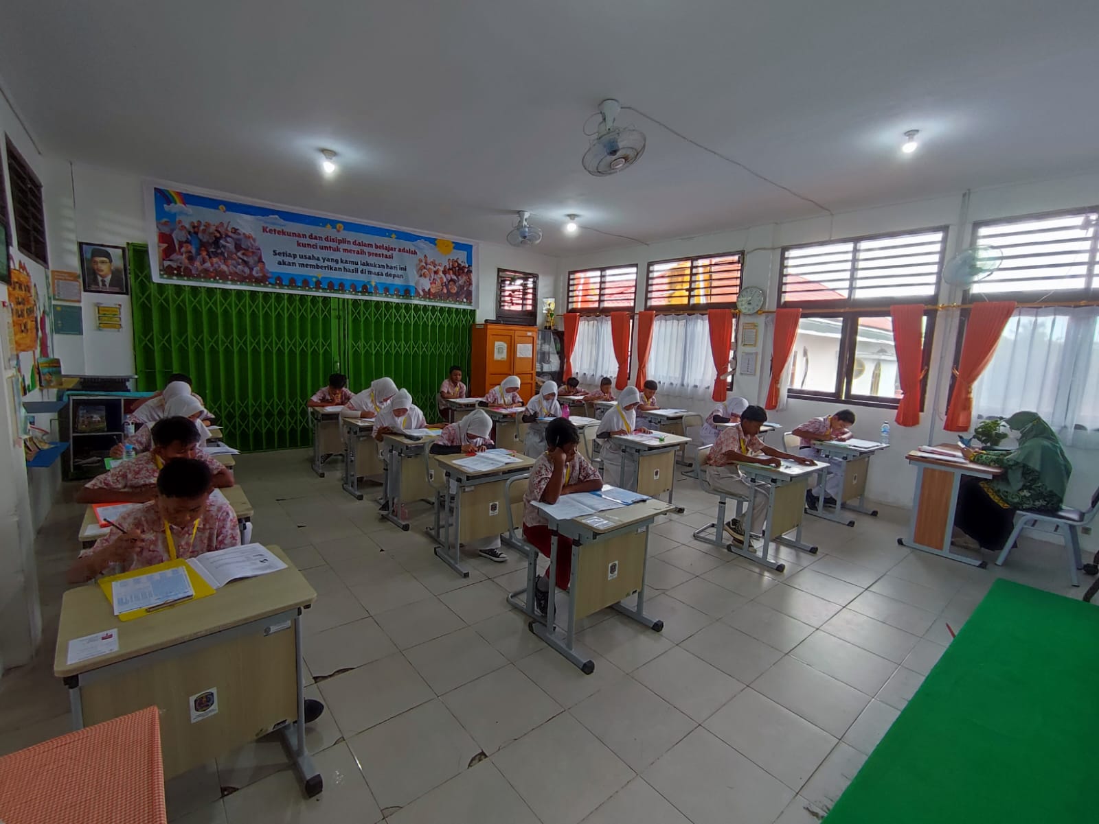 Siswa SD dan MI di Bontang Ujian Sekolah Bersama, Standarisasi Evaluasi Akhir Pendidikan Dasar