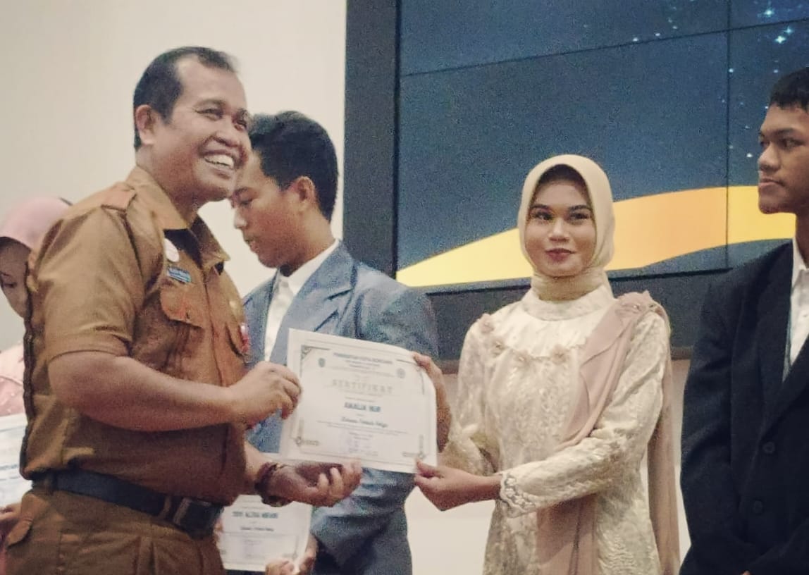 Meriah dan Penuh Haru, SMPN 6 Bontang Gelar Perpisahan Siswa Kelas 9 di Auditorium Kantor Wali Kota