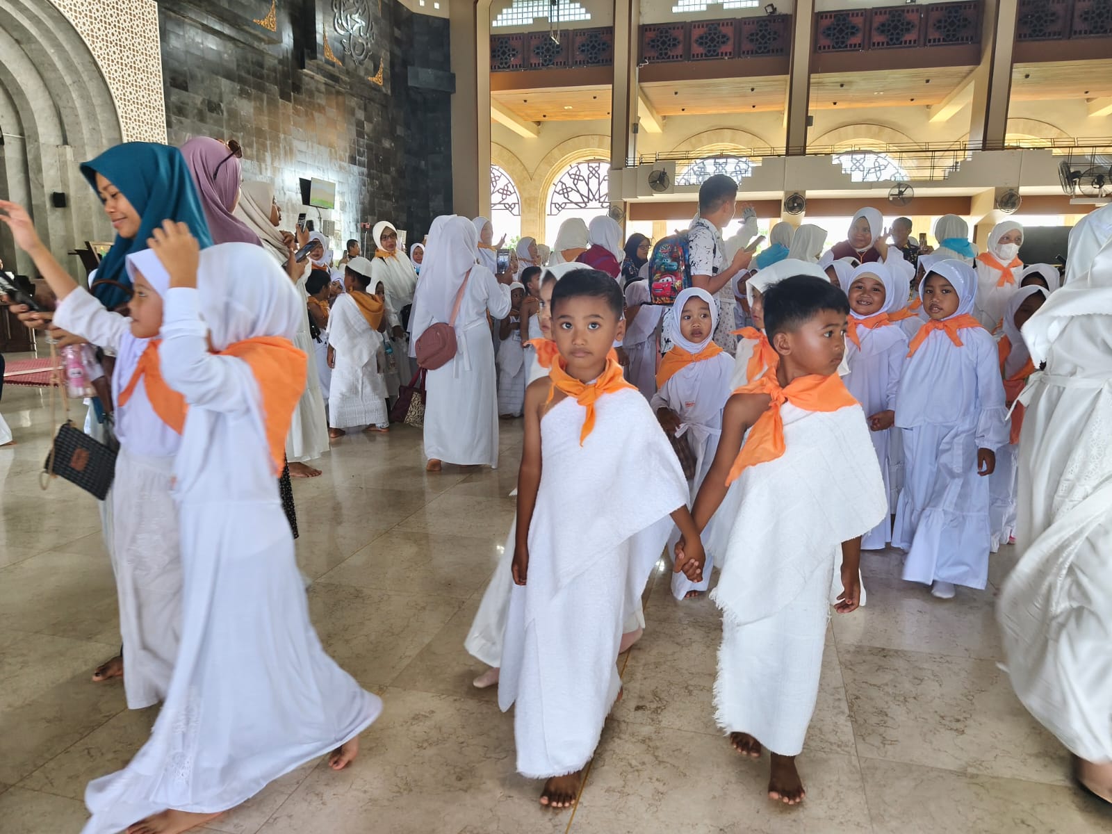 Ratusan Anak TK di Bontang Barat Antusias Ikuti Manasik Haji Cilik