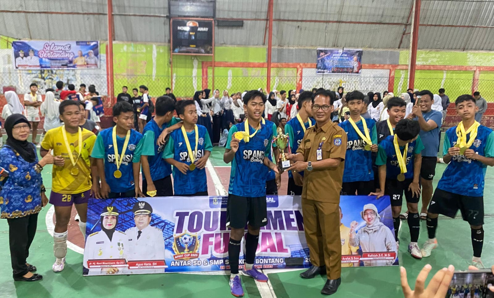 Tim Futsal SMPN 1 Bontang Sabet Juara 1 Afkot Cup 2025, Tampil Perkasa Tanpa Tanding