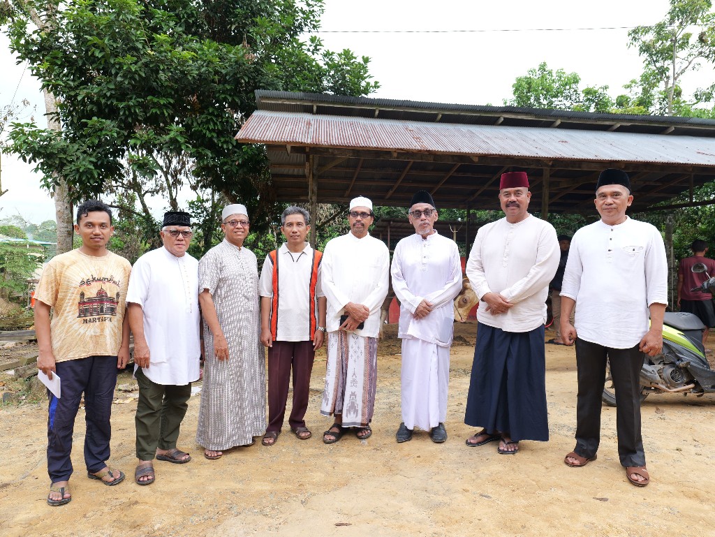Sapi Limosin Berat 625 KG Diserahkan oleh Bupati Kukar