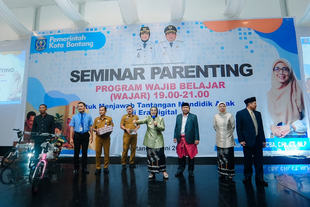 Sinergi Keluarga dan Sekolah Jadi Pilar Hadapi Tantangan Digital, Pemkot Bontang Gagas Gerakan WAJAR 19-21
