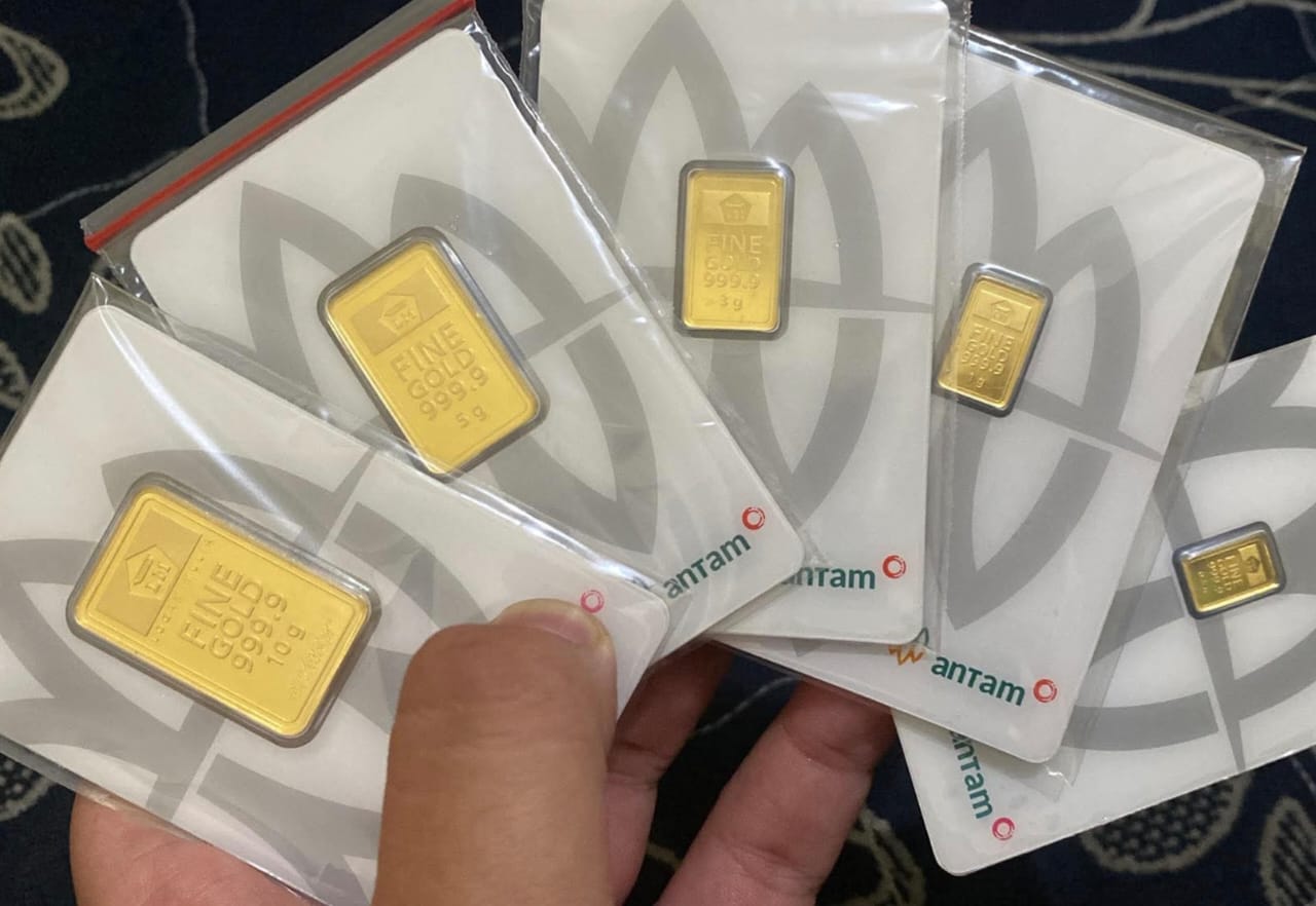 Harga Emas Naik Tiga Hari Berturut, Antam Tembus Rp1,98 Juta per Gram