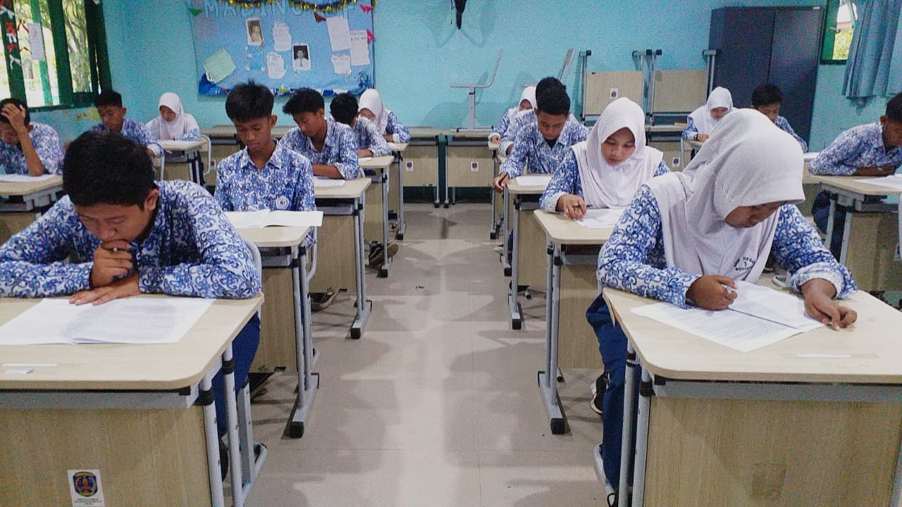 Disdikbud Bontang Tegaskan Seragam Tambahan Tak Wajib, Tak Boleh Jadi Penghalang