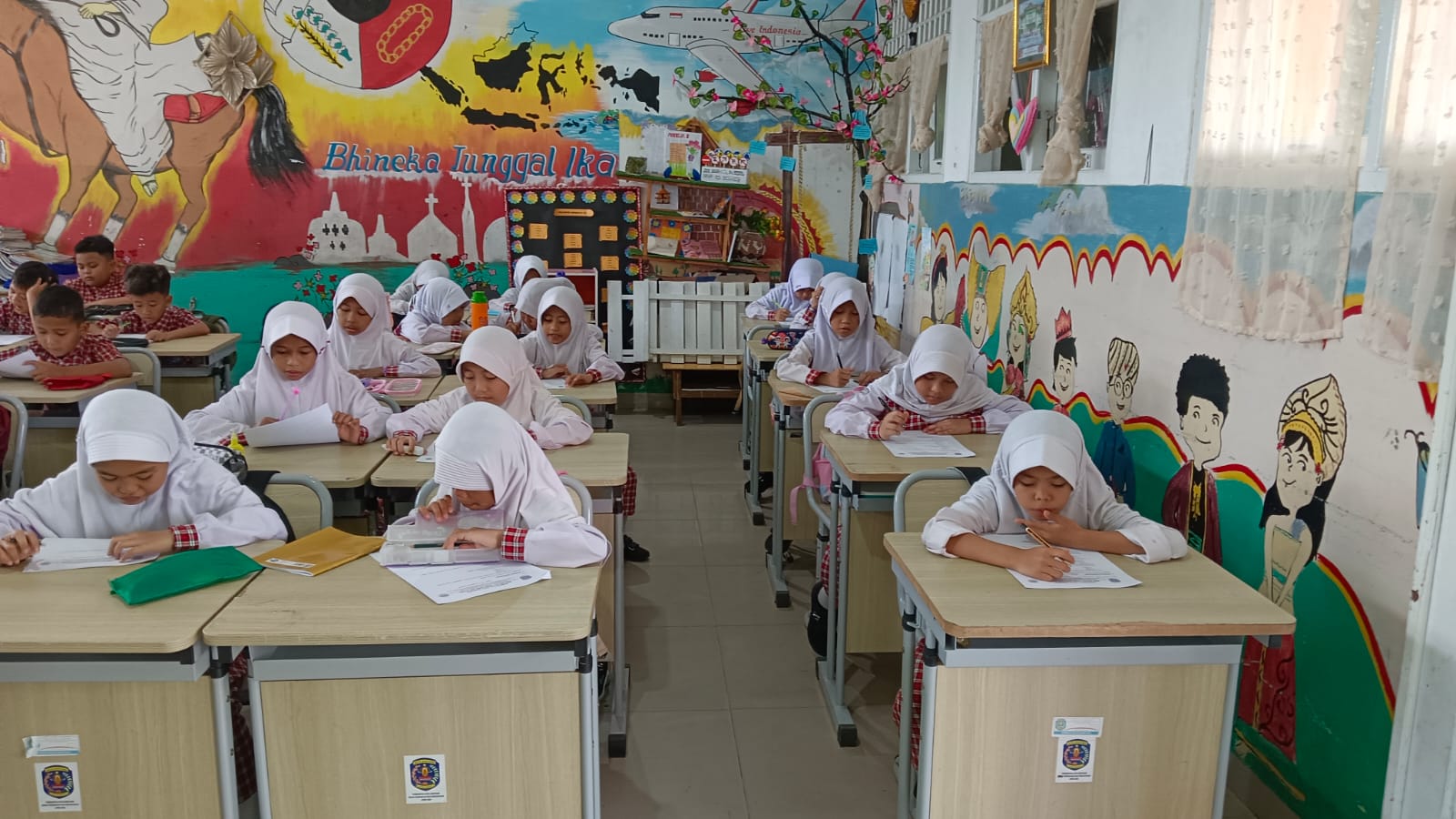 SDN 011 Bontang Selatan Gelar MPLS dan MPLK Sekaligus, Siswa Baru Langsung Nyaman