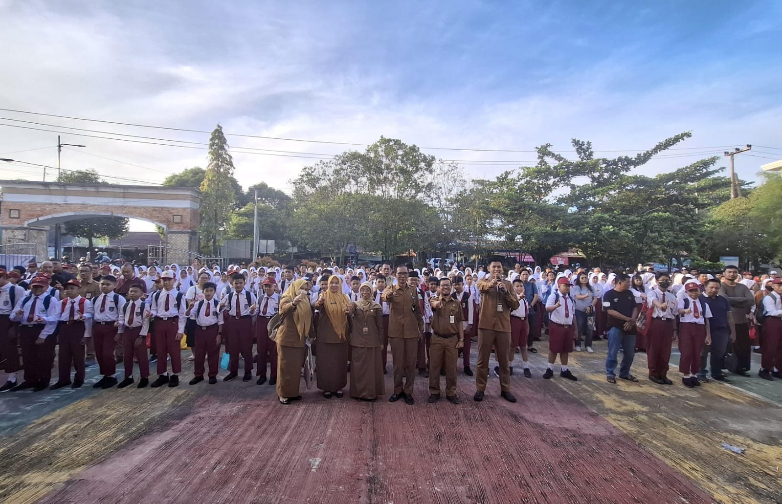 MPLS di SMPN 1 Bontang Tanamkan Nilai Pancasila Sejak Hari Pertama Sekolah