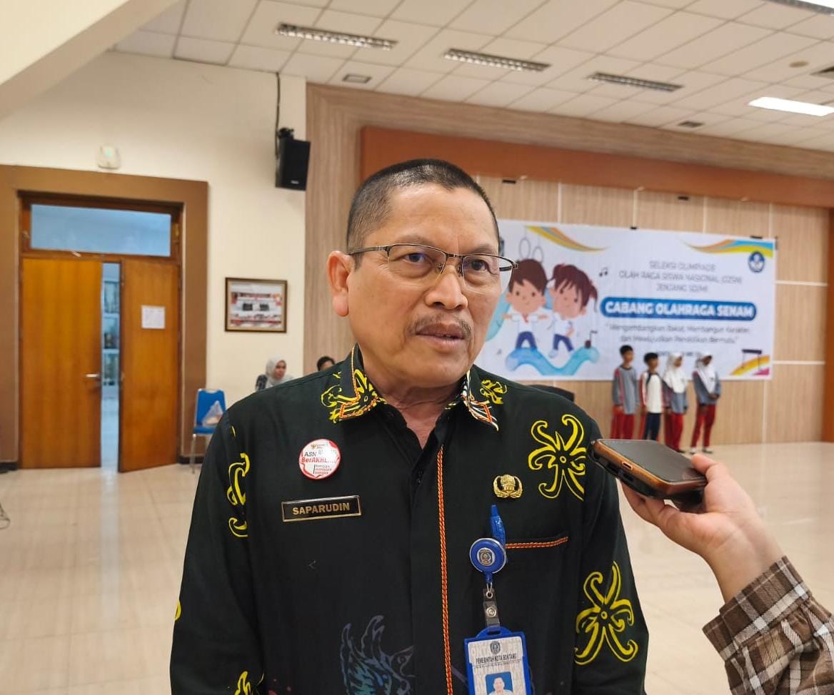 Ortu Siswa Keluhkan Jual Beli Seragam di Sekolah, Disdikbud Bontang: Laporkan Saja!