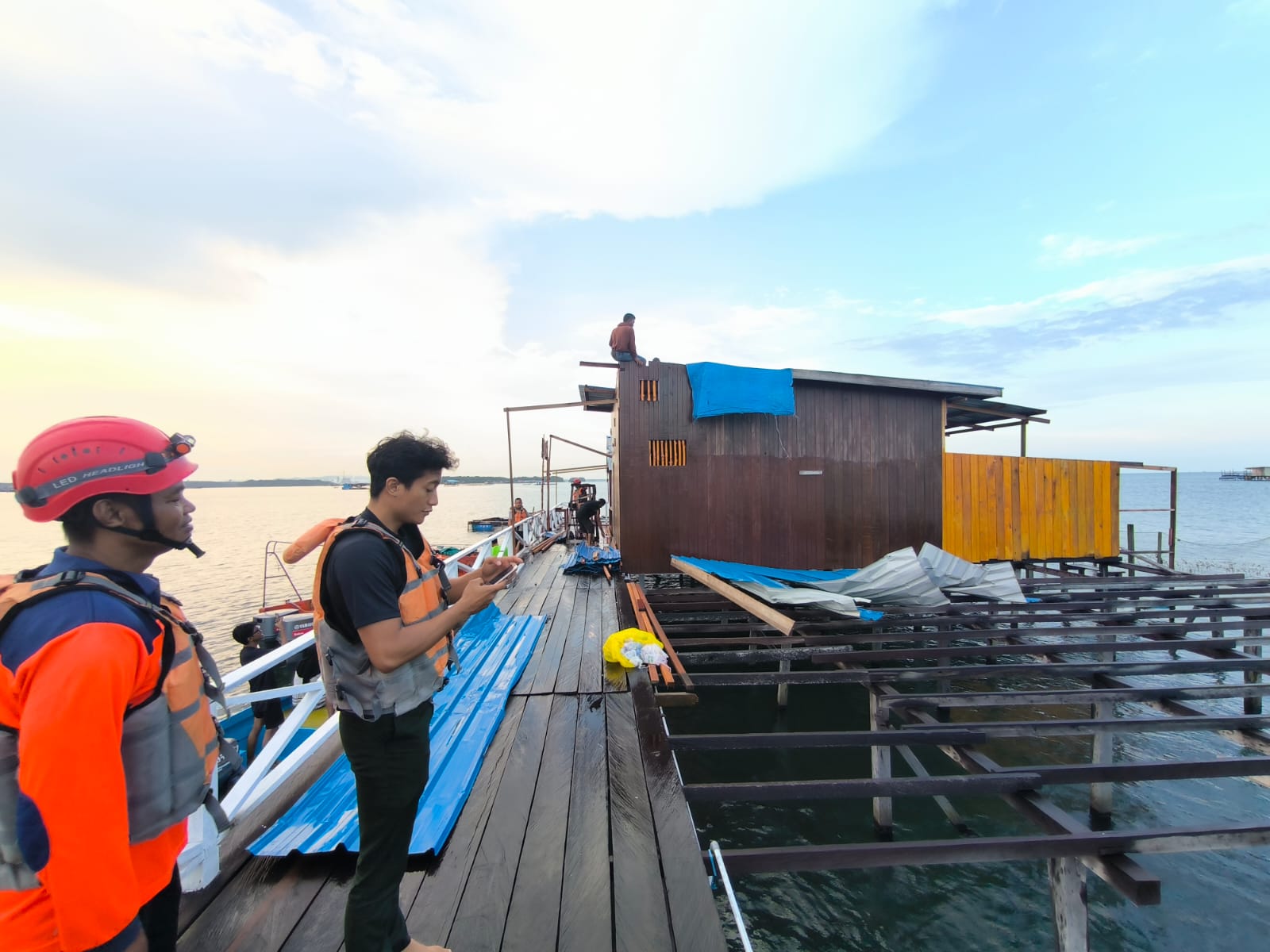 Hujan Deras dan Angin kencang Sebabkan Sejumlah rumah serta Fasum Rusak di Bontang Kuala