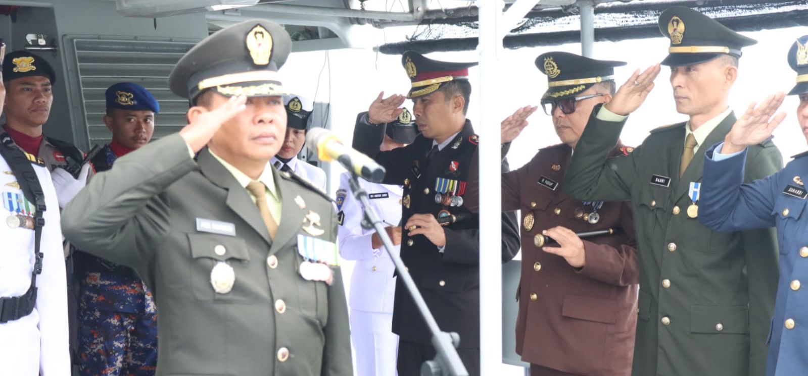Kapolresta Mamuju Hadiri Upacara Peringatan Hari Pahlawan Tahun 2025