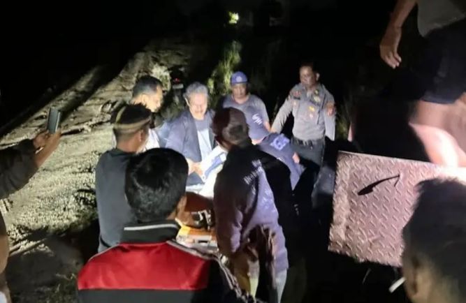 Polres Kukar Evakuasi Mayat di Kebun Sawit Kecamatan Anggana