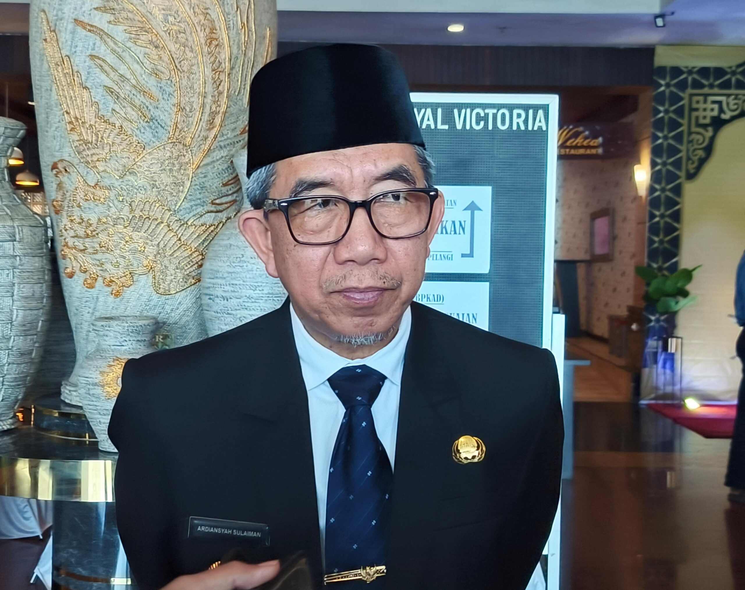 Jelang May Day, 11 Pekerja Lokal PAMA Kutim Terdampak PHK, Bupati Minta Solusi Tanpa Pemutusan