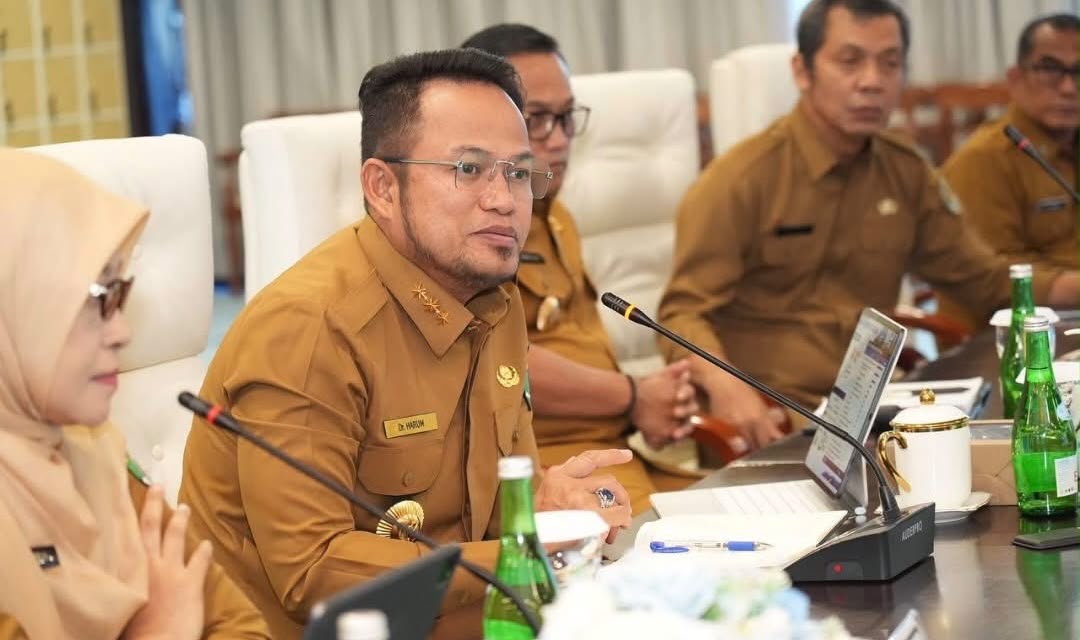 Cegah Hoaks! Gubernur Kaltim Minta OPD Tanggapi Cepat Keluhan Masyarakat�
