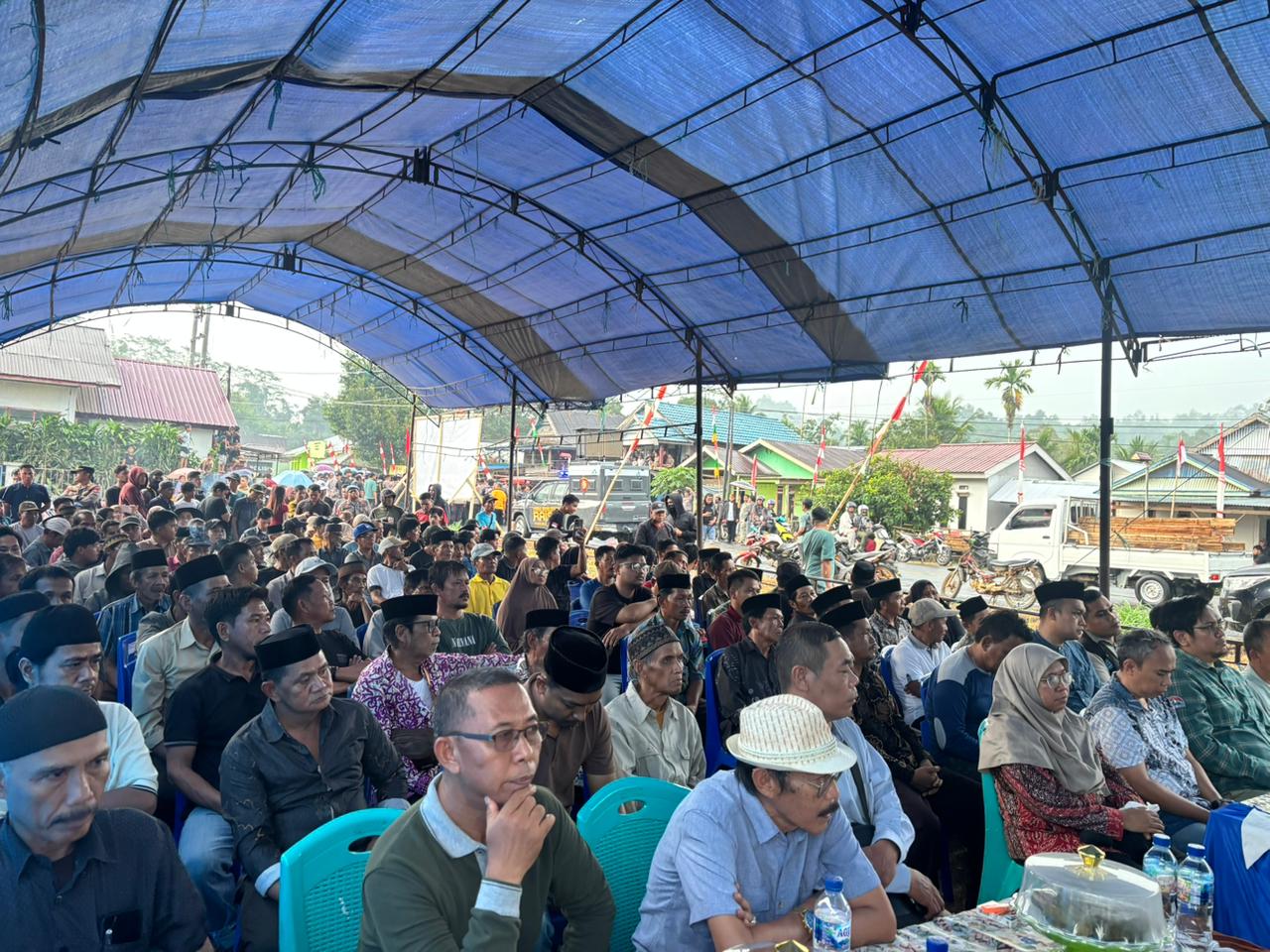 Pengamanan Maksimal di Botteng, Massa Pro-Kontra Tambang LTJ Terkendali, Kapolresta Mamuju : Tambang LTJ Untuk Kesejahteraan Rakyat