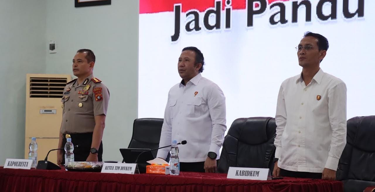 Karo Bankum Divkum Polri Berikan Desiminasi HAM Dalam Mendukung Tupoksi Kepolisian Di Polresta Mamuju