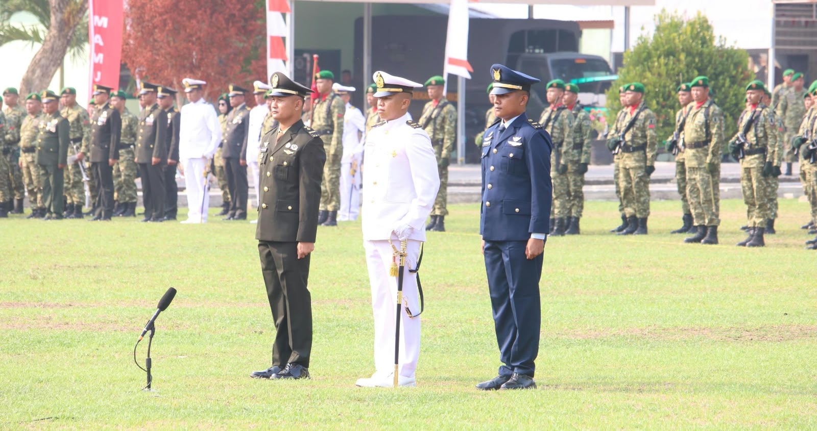 Kapolresta Mamuju Hadiri Upacara Peringatan HUT ke-81 TNI di Makorem 142/Tatag