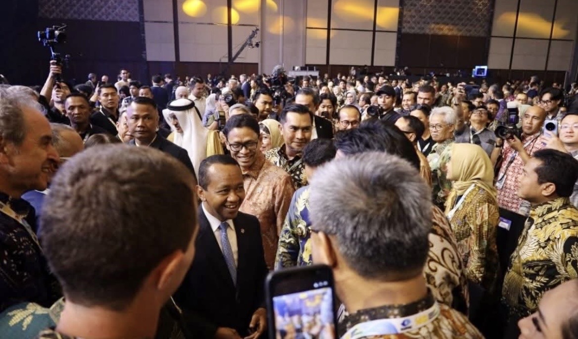 Bahlil Minta PI Segera Diberikan, Pengusaha Lokal Kaltim Diajak Terlibat
