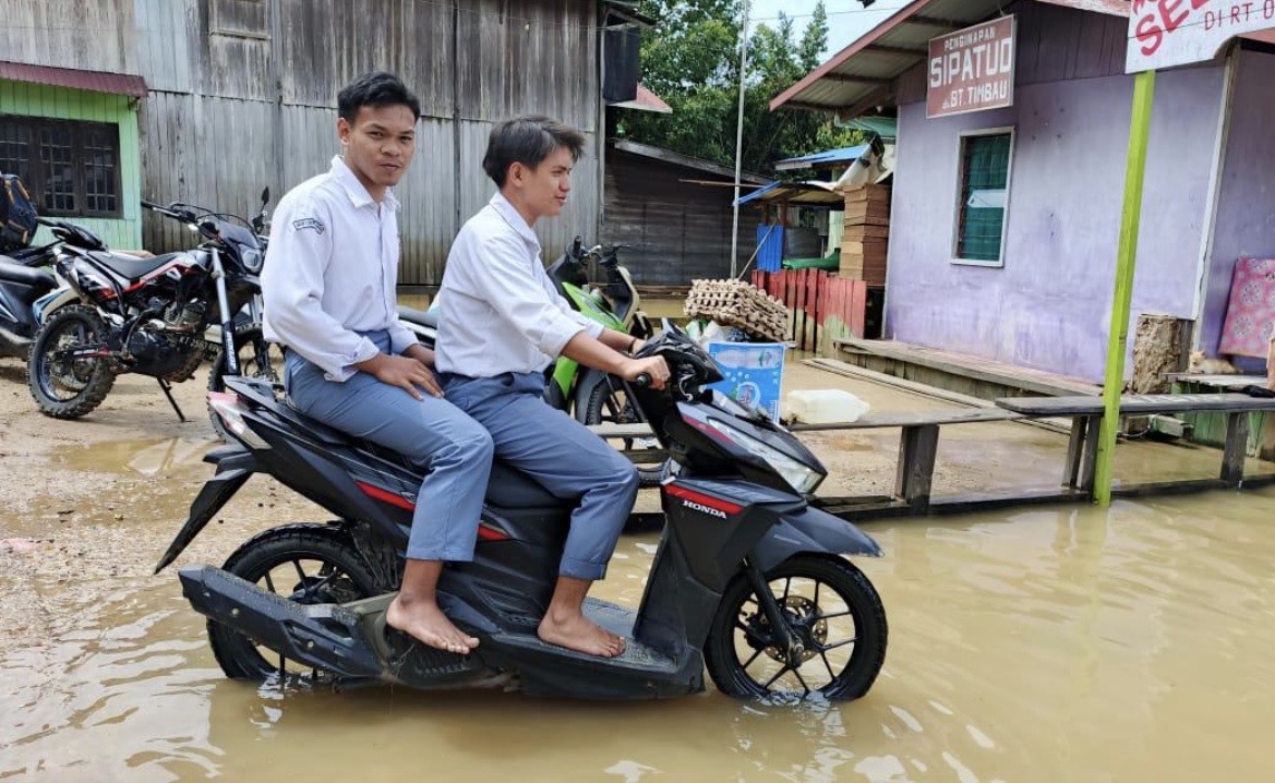 Air Mulai Rendam Permukiman, Polisi Minta Desa Batu Timbau Ulu Kutim Dirikan Posko Bencana