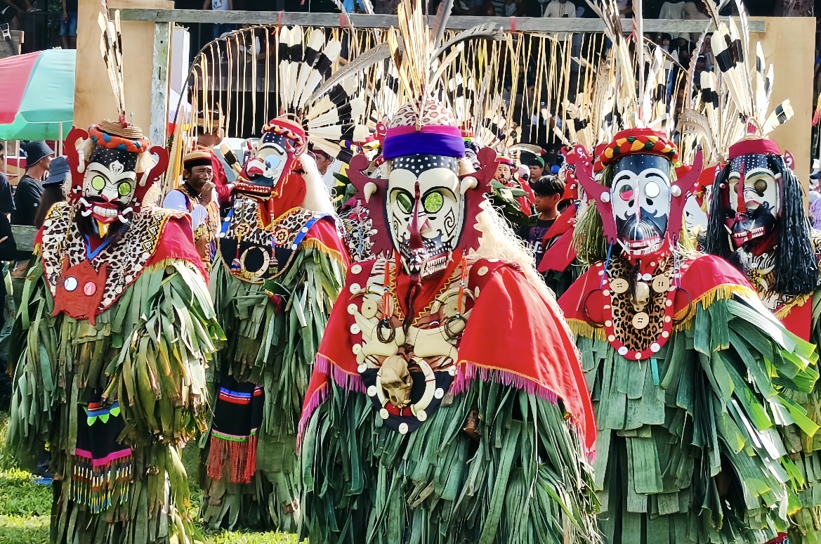 Festival Lom Plai dan Sekerat Jadi Andalan Kutim di Event Kaltim 2026