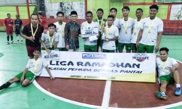 Sukses Gelar Liga Ramadhan Futsal Cup, Yaser Komitmen Support Kegiatan Pemuda Berbas Pantai