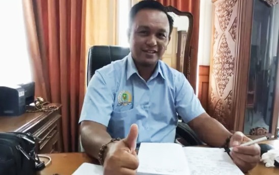 Abdi Firdaus Respon Cepat: Kunjungan ke Kampung Melawan Tuntaskan Keluhan Pendidikan Anak