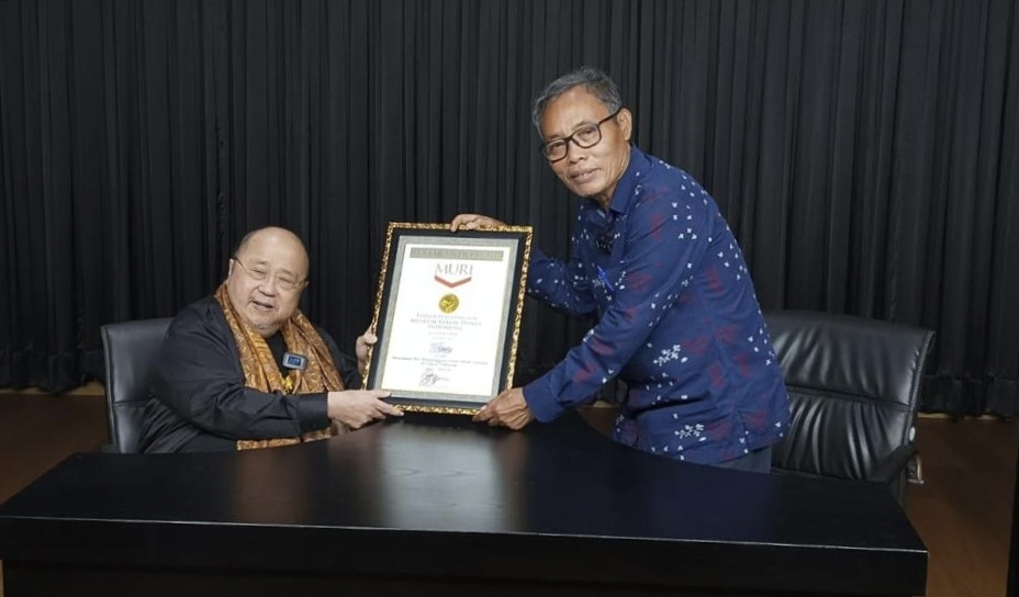 Donor Darah HUT Ke-7 SMSI Raih Penghargaan MURI
